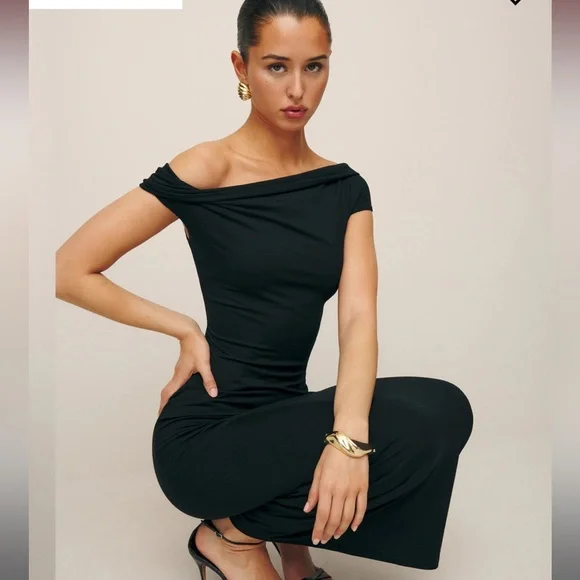 Reformation Black Off-Shoulder Midi Dress - Picture 4 of 12